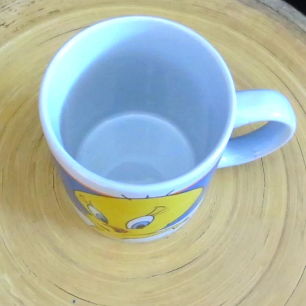 NEW Gibson Cup Tweety Bird Delight WB Character Graphic Ceramic 11oz Coffee Mug